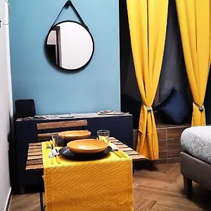 Trebis , Napoli Italia