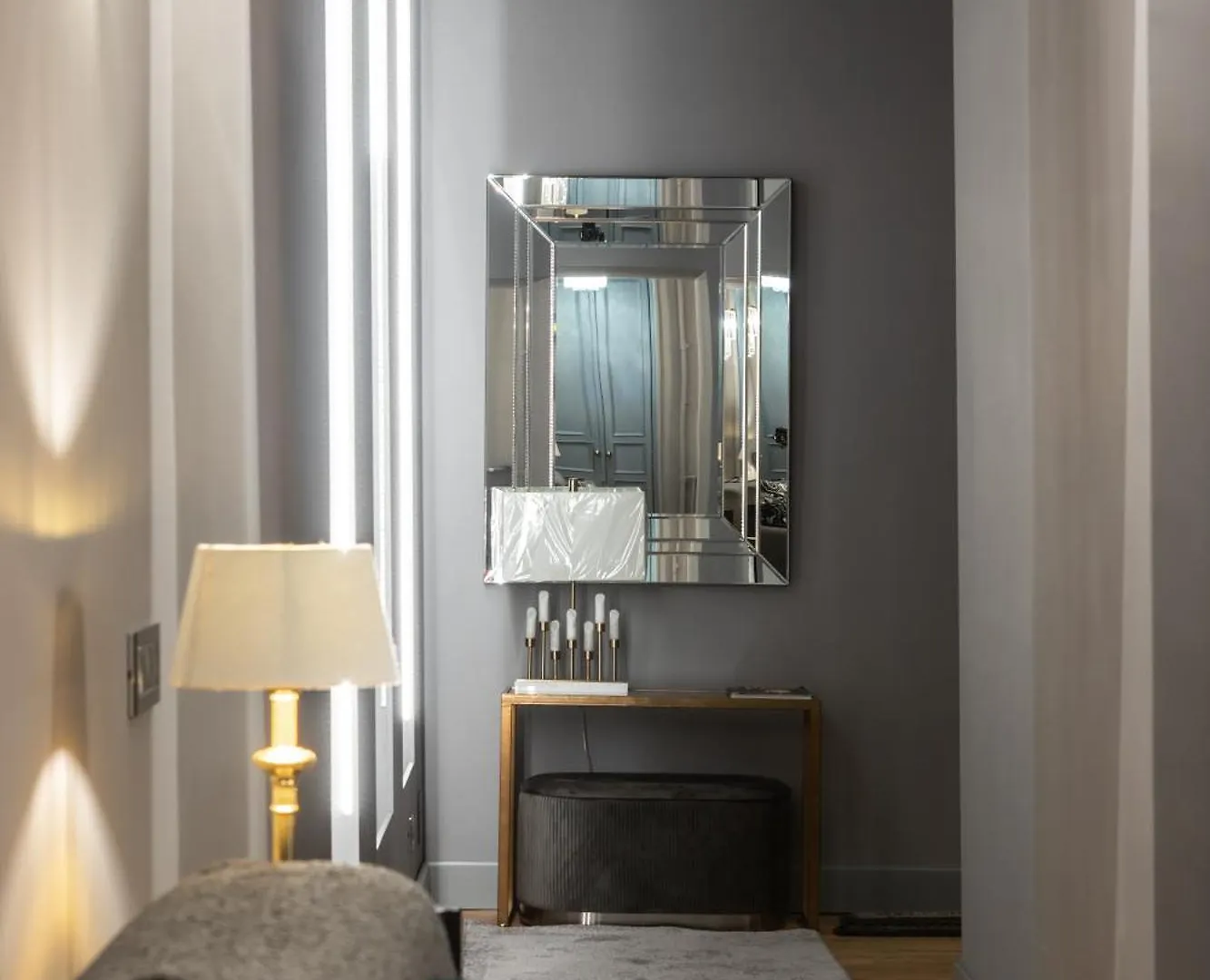 Rome Bridge Apartment