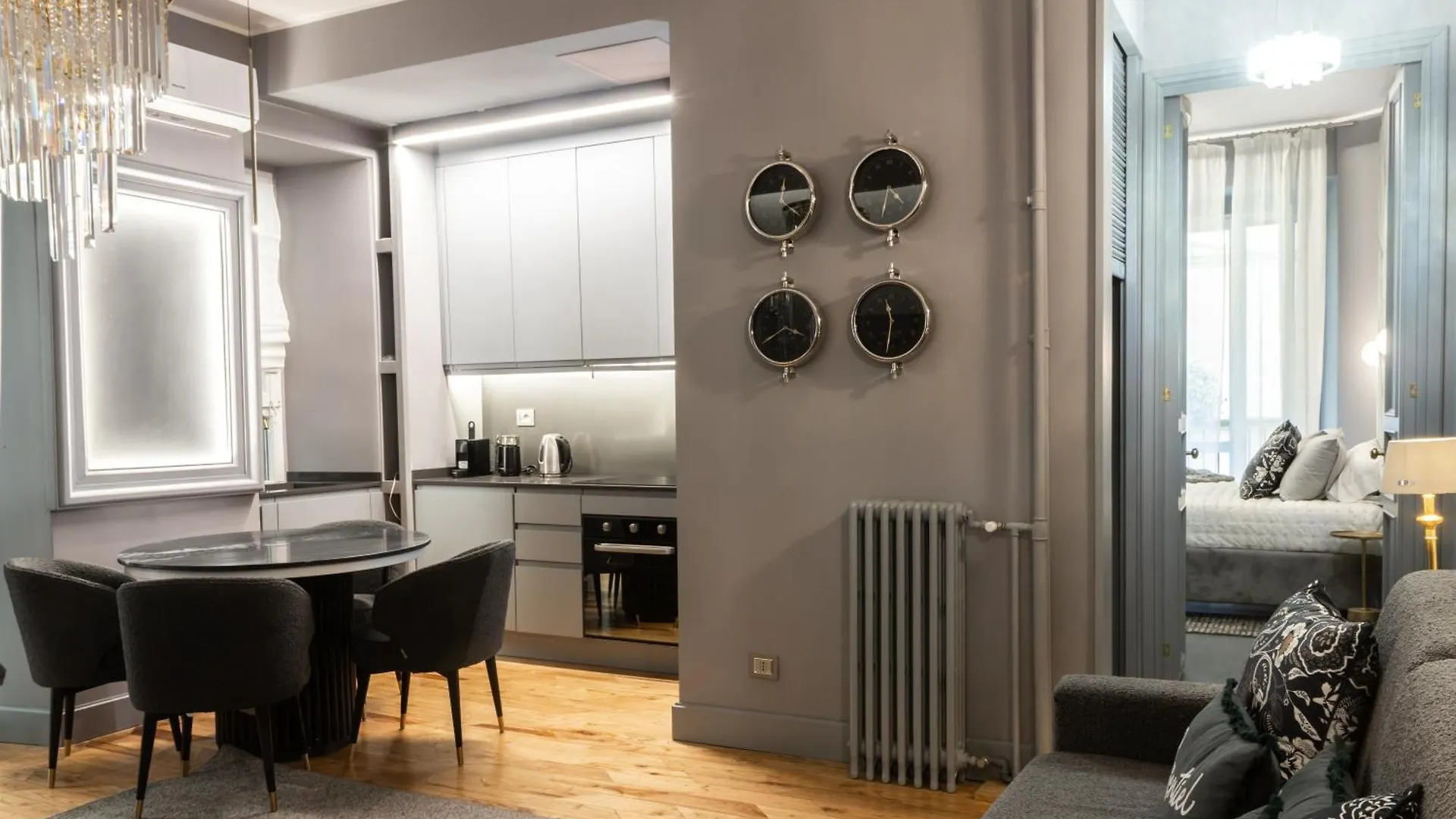 Rome Bridge Apartment 0*,  Italy