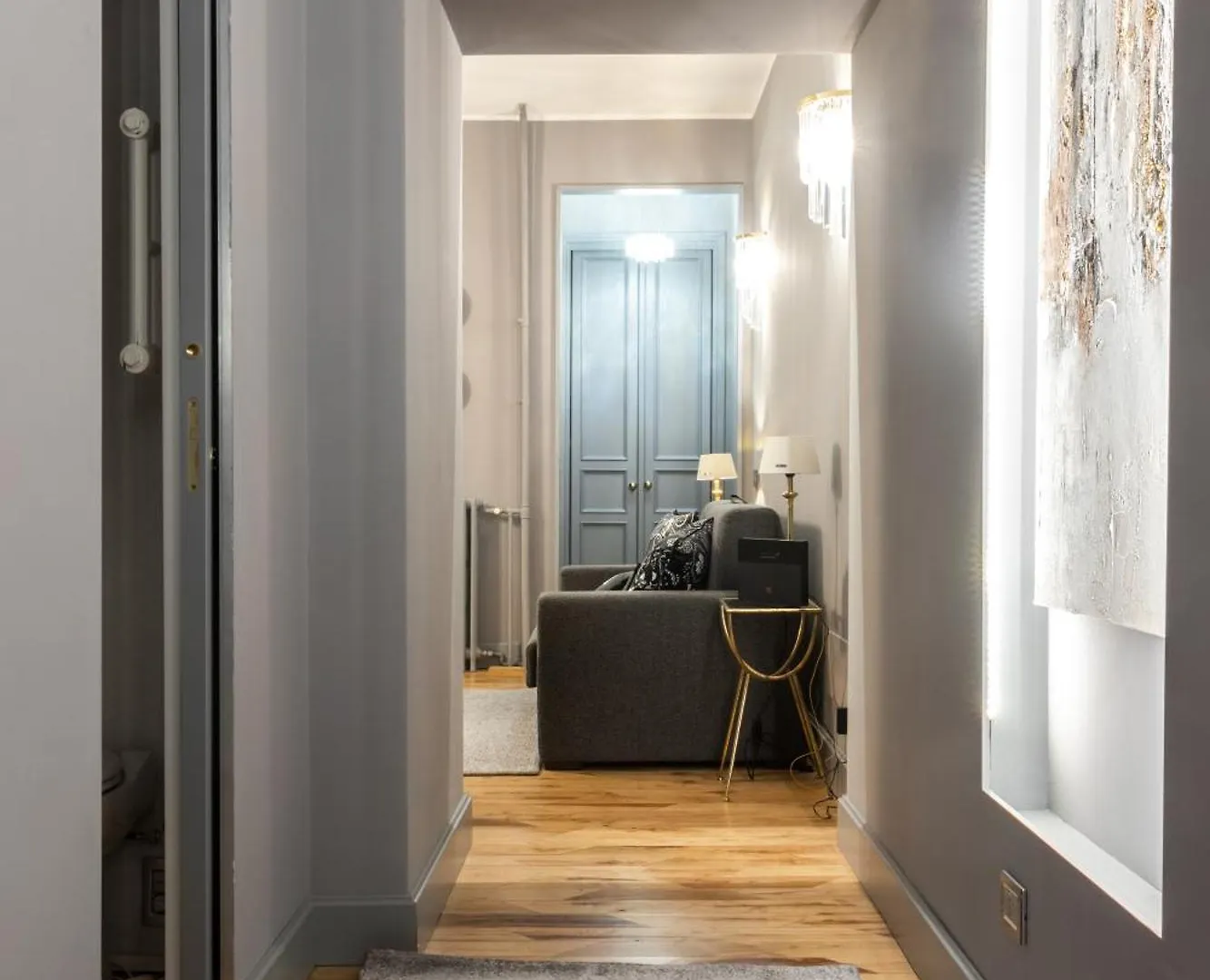 Rome Bridge Apartment